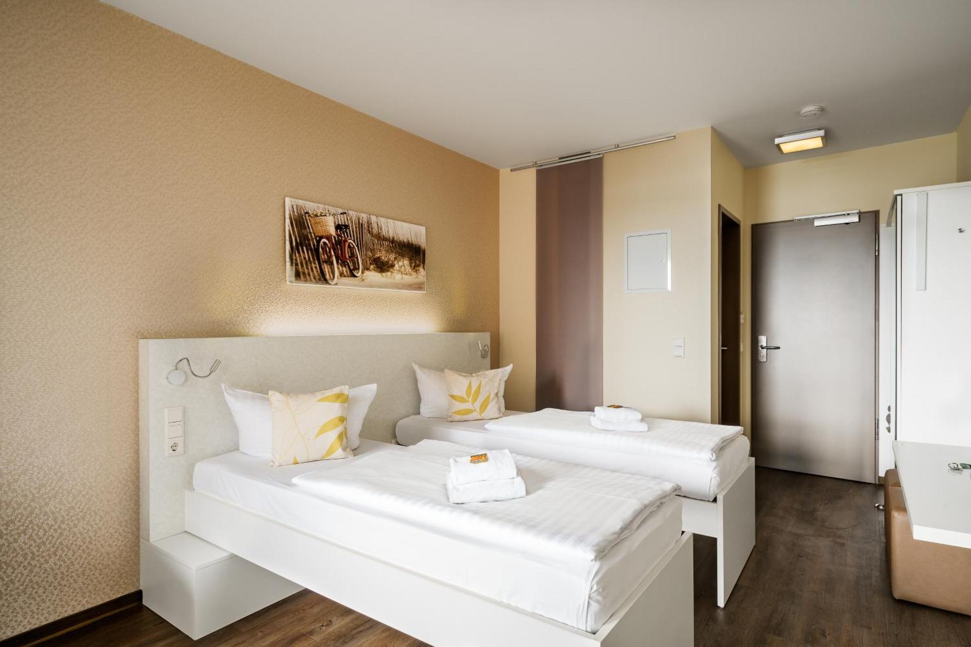 Radlon Fahrrad-Komfort-Hotel Waren  Dış mekan fotoğraf